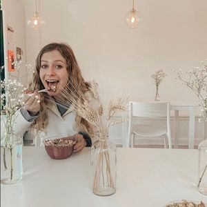 Meet your Posher, Cammi